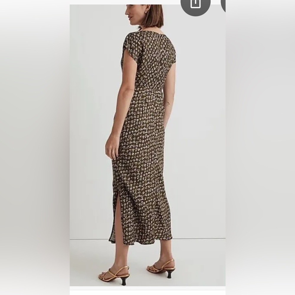 Madewell Black and White Sheath Midi Dress V-Neck